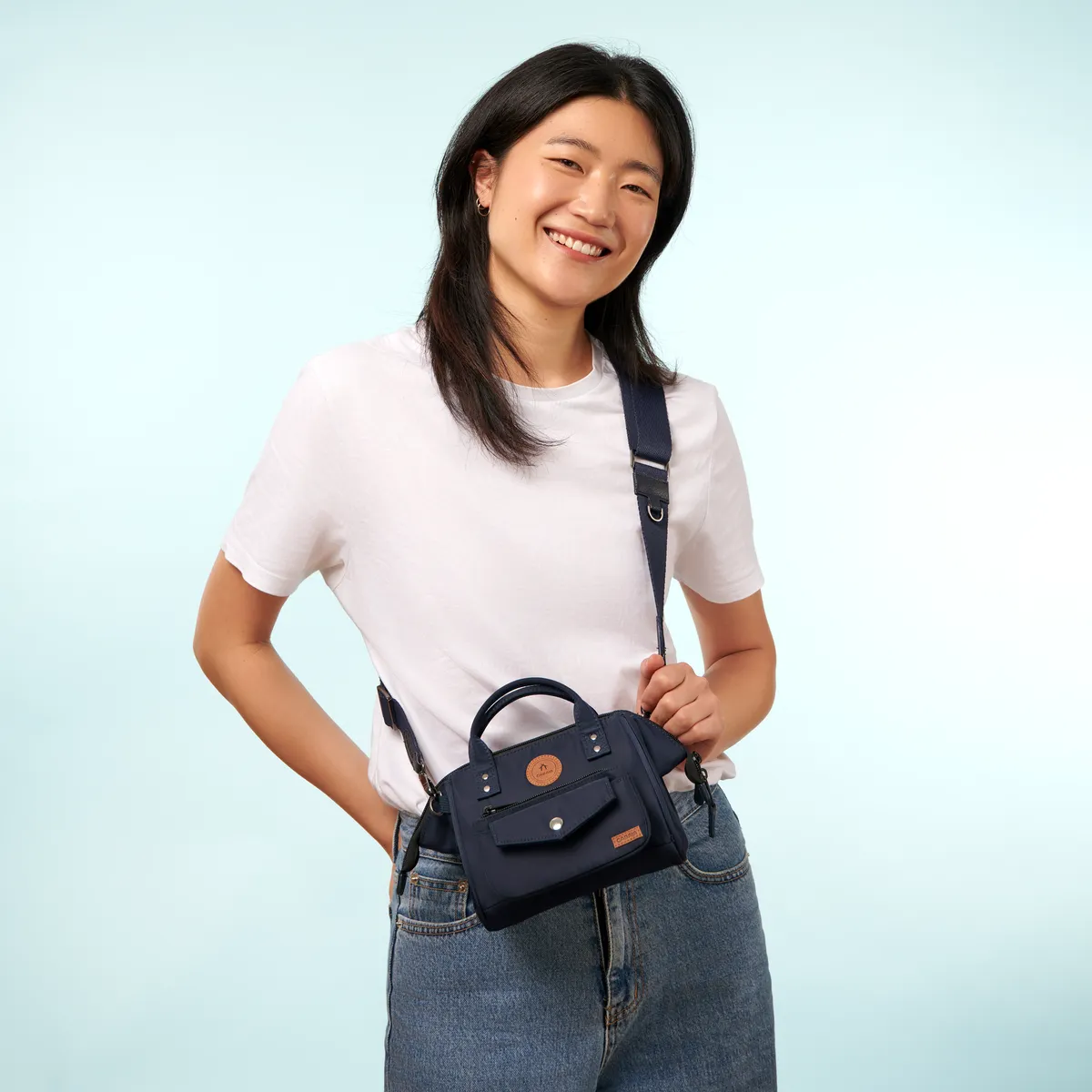 Crossbody Adventurer Small Nara — image 2